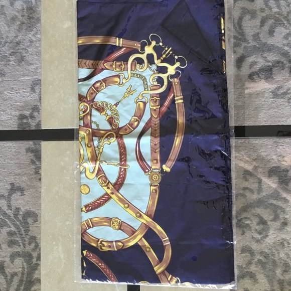 LARGE SATIN LARGE SQUARE SCARF SHAWL WRAP BLUE 34" x 34" EQUESTRIAN - Picture 3 of 6